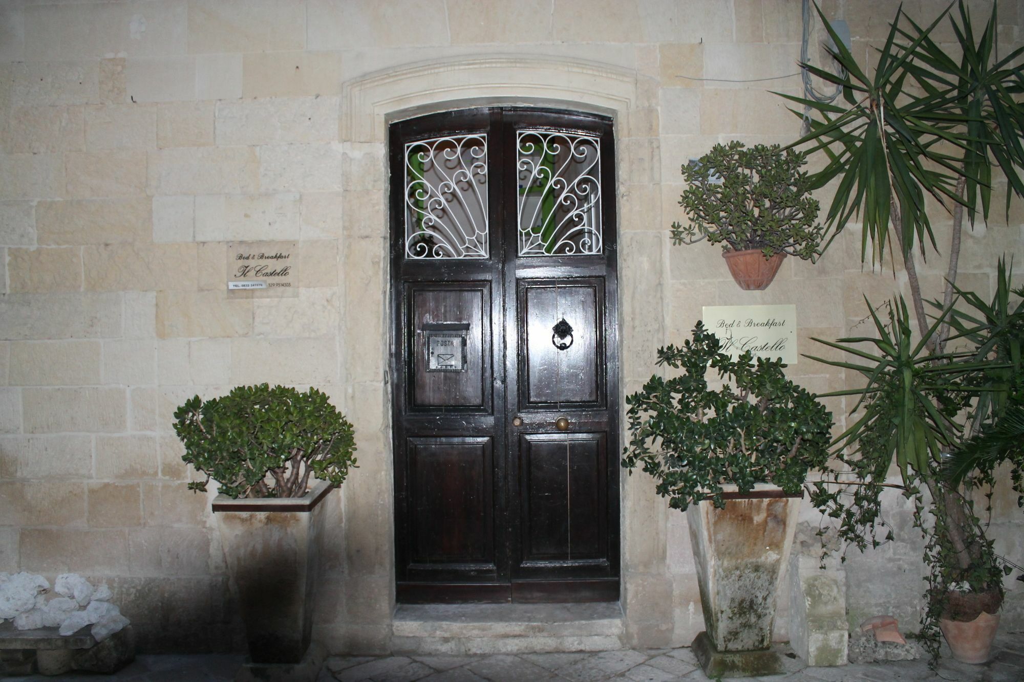 B&B Il Castello 莱切 外观 照片